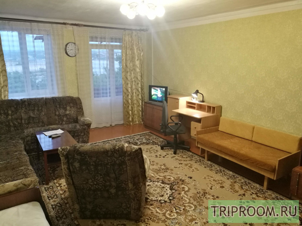 2-комнатная квартира посуточно (вариант № 66548), ул. Загордянского, фото № 1